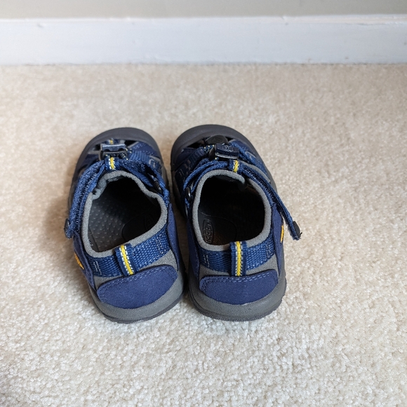 Keen Sandals Toddler Kids 8 - Picture 3 of 5